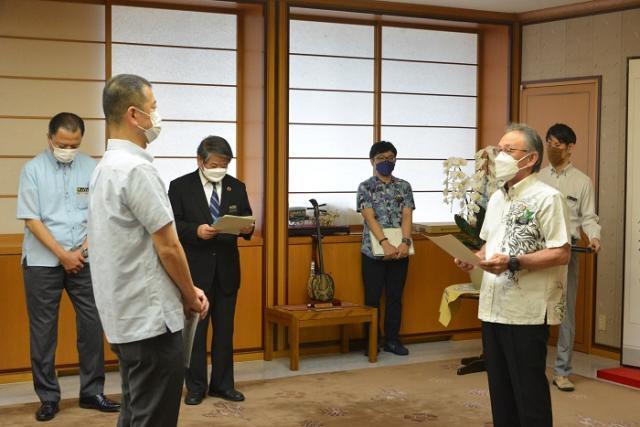 写真：辞令交付式の様子