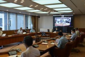 写真：会議の様子2