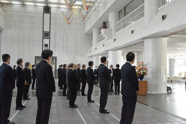 写真：発令式の様子1