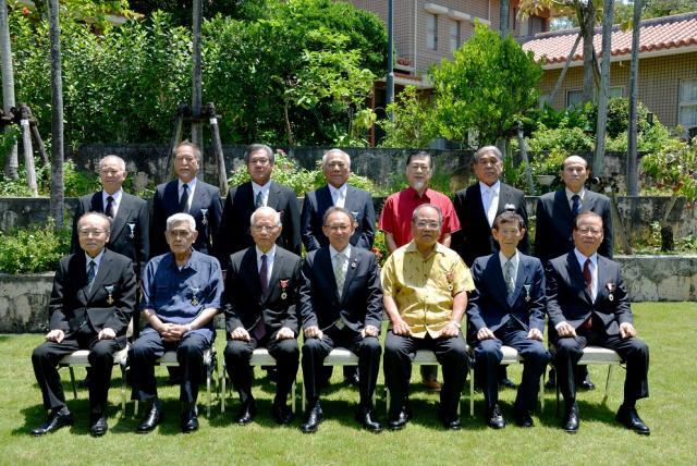 写真:叙勲等伝達式の様子1