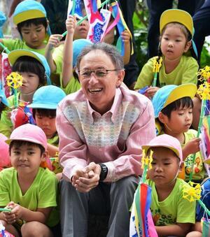 写真:こいのぼり掲揚式の様子3