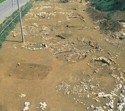 写真：シヌグ堂遺跡