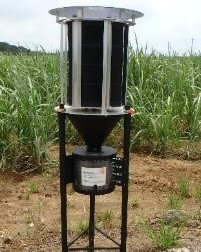 写真:フェロモン揮発装置