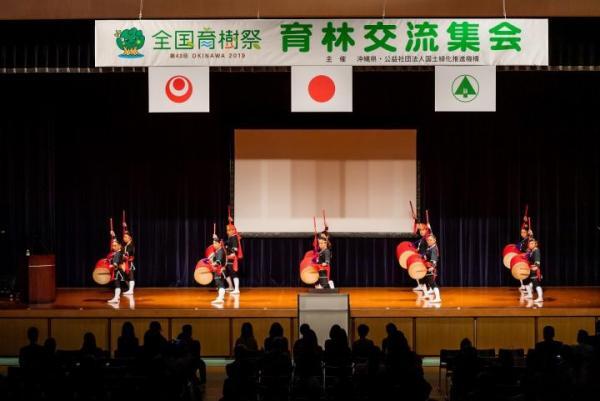 写真：オープニング演舞の様子