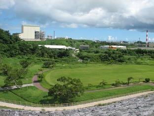 写真：本ダム下流広場