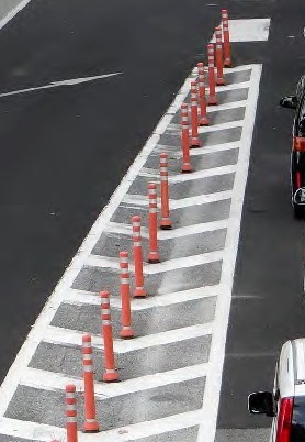 写真:施策3 簡易中央分離帯