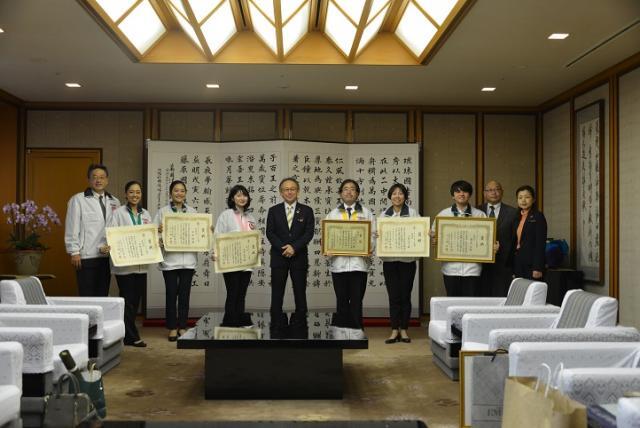 写真:関係者一同