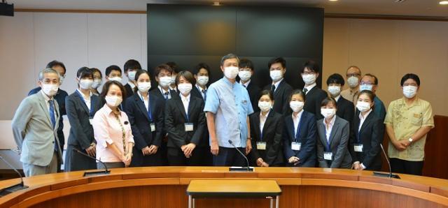 写真:関係者一同