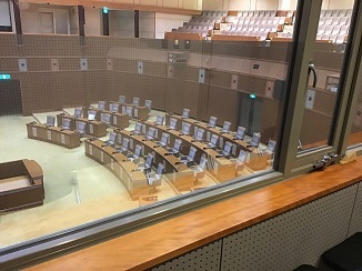 写真：本会議場