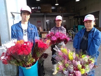 写真:出荷の様子