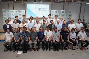 「Startup Lab Lagoon NAHA」開所式　集合写真の様子