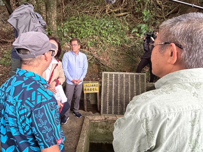 オレリャーナ氏　屋良ウブガー視察